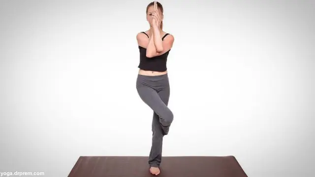 2-pose-yoga-130828b.jpg