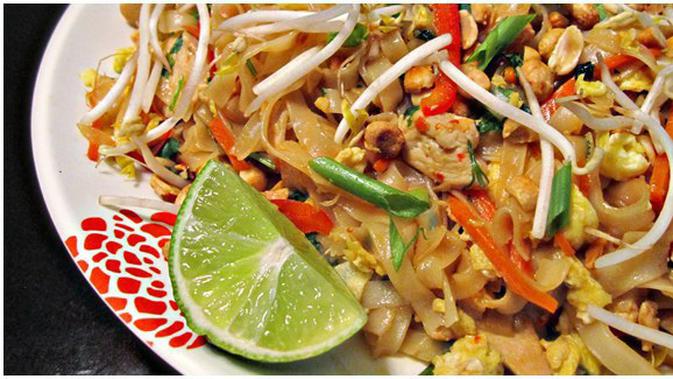 Resep Pad Thai Ayam Khas Thailand Lifestyle Fimela Com