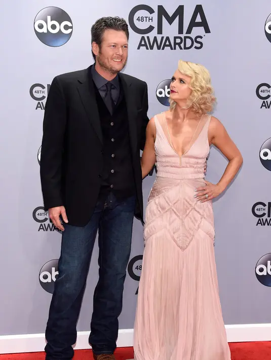 "Pernikahan adalah bisnis yang sulit, dan kami diberikan perguruan tinggi terbaik dengan cobaan. Saya memiliki hubungan yang hebat dengan orang yang mengagumkan, jadi saya tahu apa yang harus dilakukan," ujar Miranda. (AFP/Bintang.com)