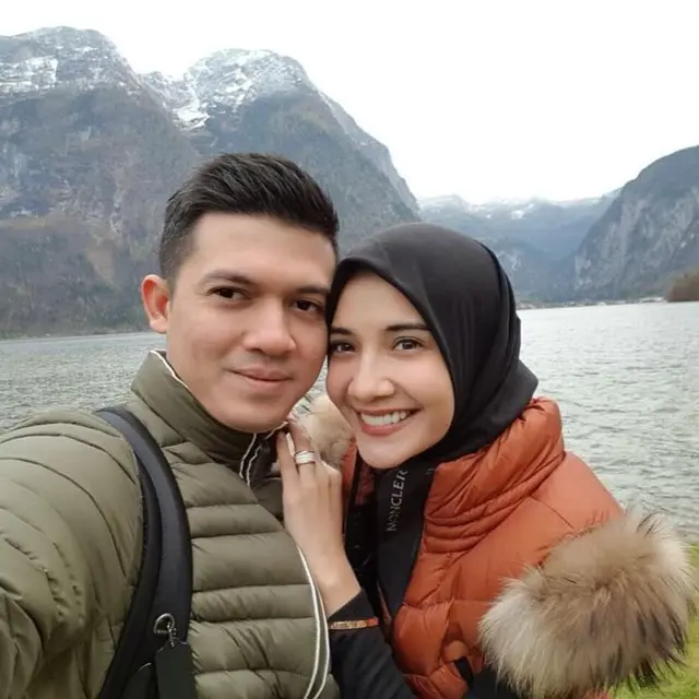 [Fimela] Zaskia Sungkar dan Irwansyah