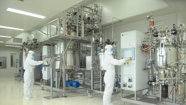 Produksi vaksin Bio Farma