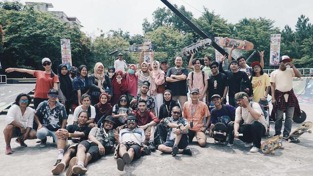 6 Potret Kompak Pemain Wedding Agreement The Series, Jadi Tontonan Favorit