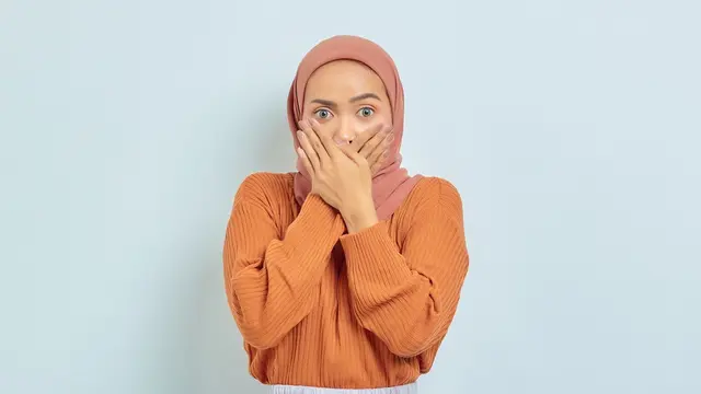 Rambut Bau pada Hijaber Sering Bikin Minder, Cari Tahu Penyebab dan Cara Mengatasi yang Tepat!