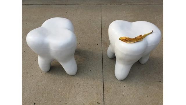 7 Barang Unik yang Ditemukan di Pasar Bekas Ini Bikin Geleng Kepala