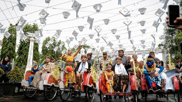 Sandiaga Uno dan Gibran Rakabuming Raka