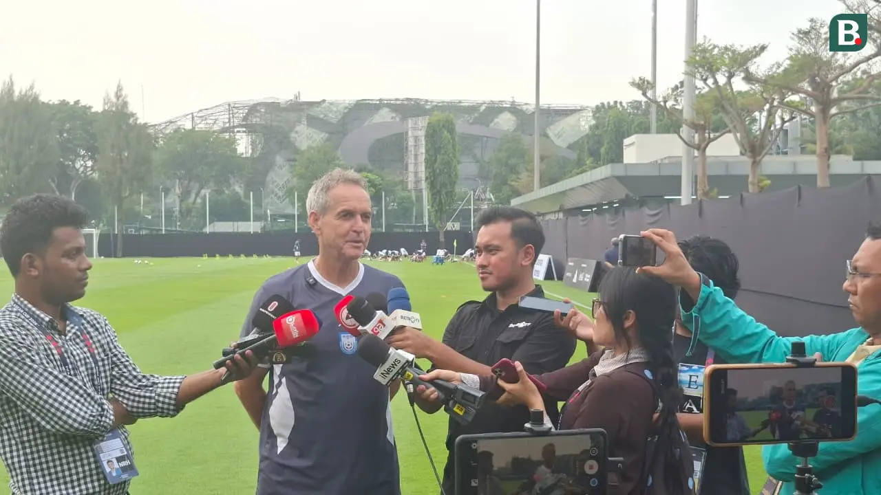Thomas Dooley - Timnas Bangladesh