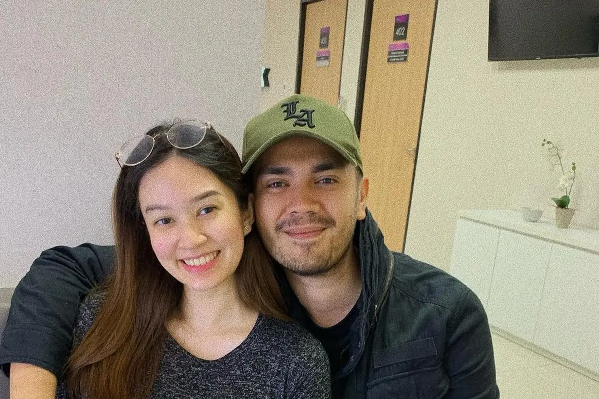 6 Potret Faradilla Yoshi Pamer Baby Bump, Masuki Trimester Ketiga Kehamilan