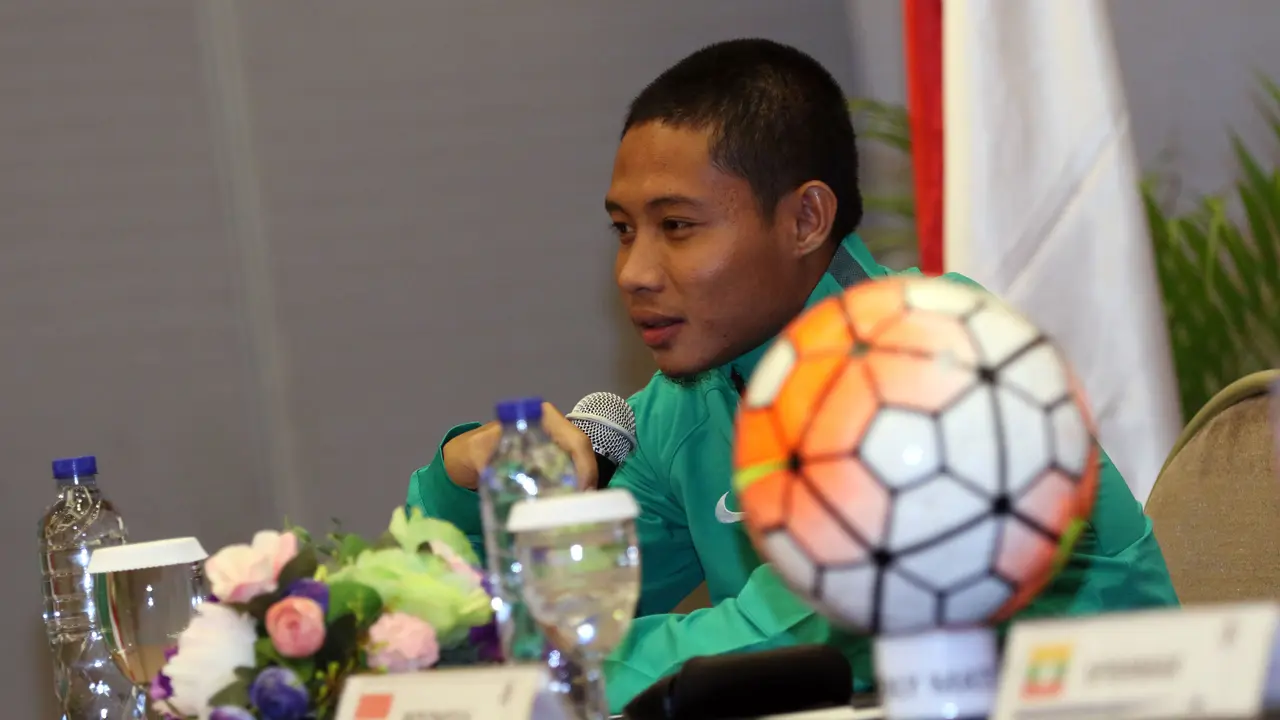 Evan Dimas