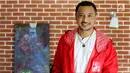 Giring Ganesha Djumaryo saat sesi foto serta wawancara dengan Liputan6.com dan Merdeka.com, Jakarta, Kamis (19/4). Namun, setelah 15 tahun berkarya bersama Nidji, Giring memutuskan untuk vakum dan terjun ke kancah politik. (Liputan6.com/Johan Tallo)
