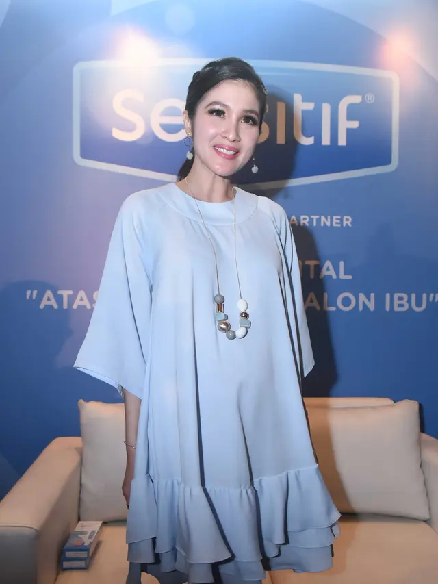[Bintang] Sandra Dewi