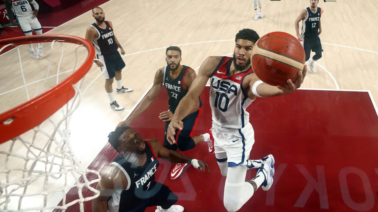 Foto: Kevin Durant dan Jayson Tatum Bawa Amerika Serikat Raih Medali Emas di Olimpiade Tokyo 2020
