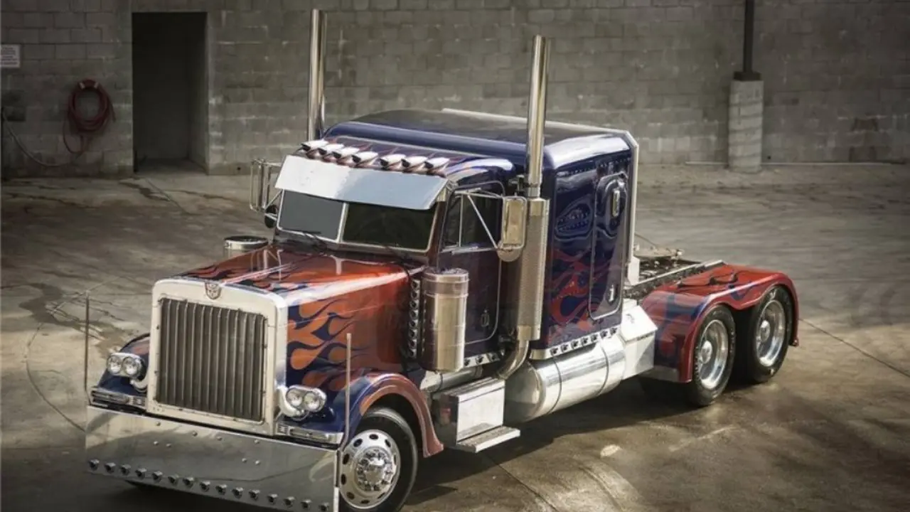 Ini Dia, Dua Legenda Transformer yang Akan Dilelang