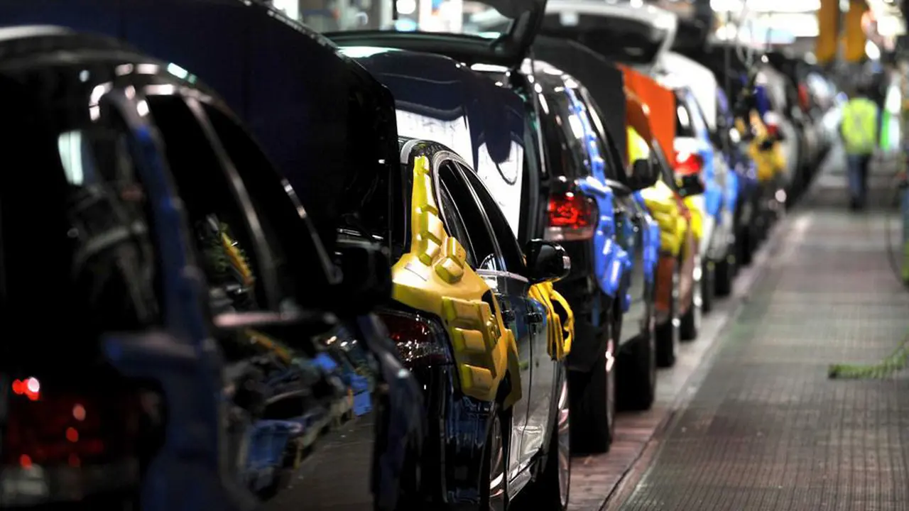 Produsen Mobil Gulung Tikar Itu Bencana