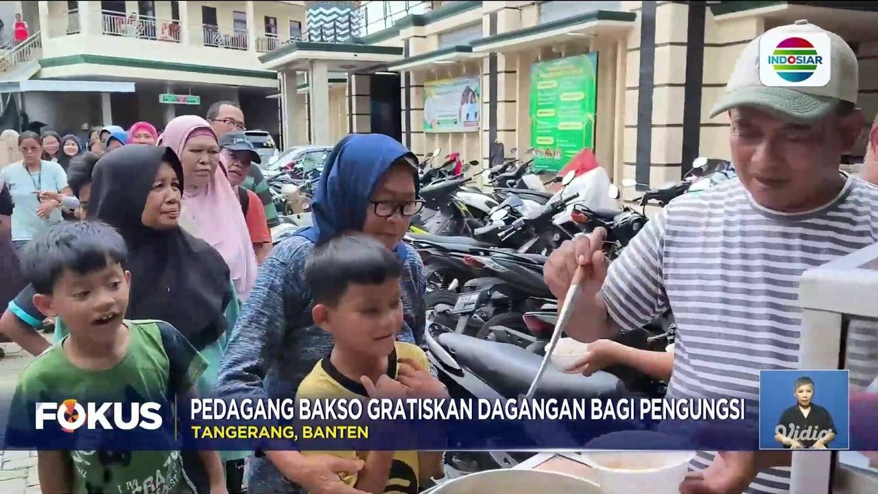 Fokus : Duka Keluarga Menanti Kabar Korban Longsor di Cisarua