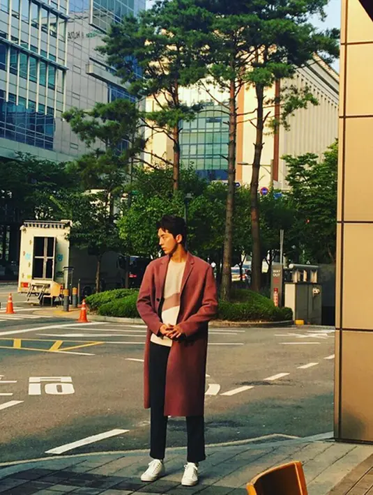 Ia mengatakan suasana yang  dibangun dalam syuting dramanya berasal dari hati sehingga membuat atmosfer yang indah dan nyaman, terlebih untuk para penonton. (Instagram/skawngur)