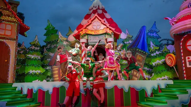 A Universal Christmas di Universal Studios Singapore.