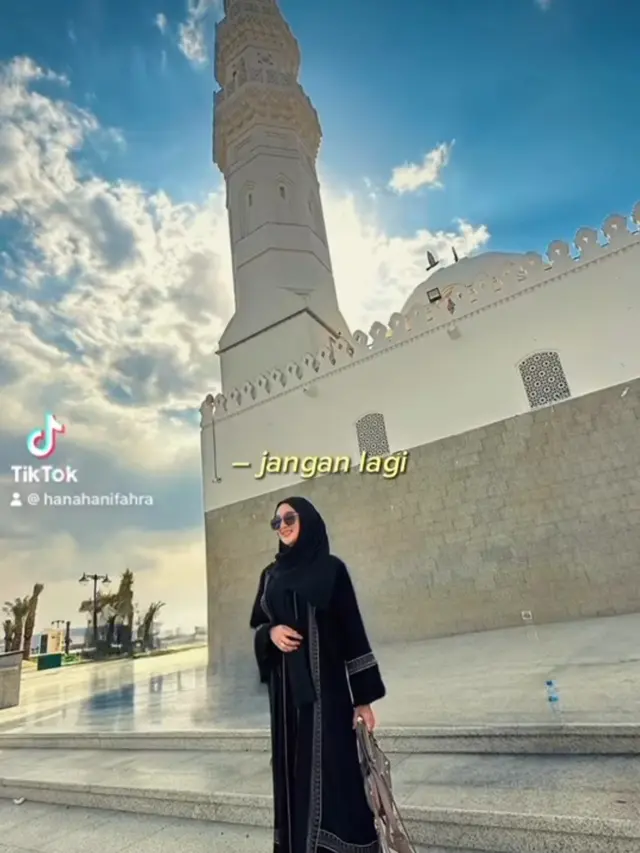 Hana Hanifah Diselingkuhi Suami