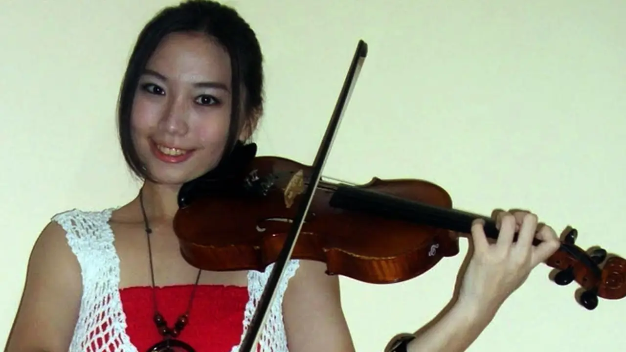 Cecillia Young Ingin Remaja Indonesia Mahir Main Biola