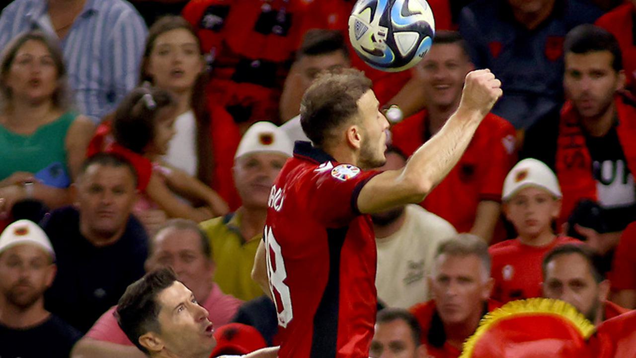 Albania Vs Polandia di Kualifikasi Euro 2024