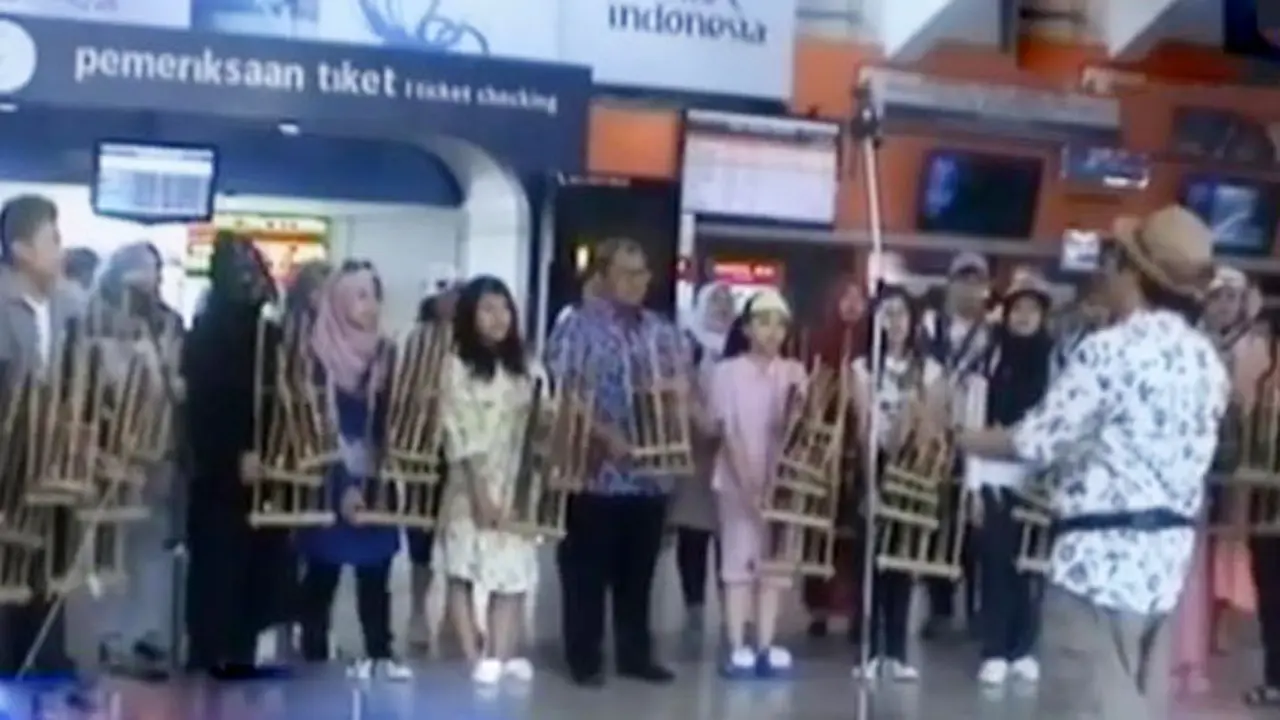 UNESCO Tetapkan Angklung Sebagai Alat Musik Asli Indonesia