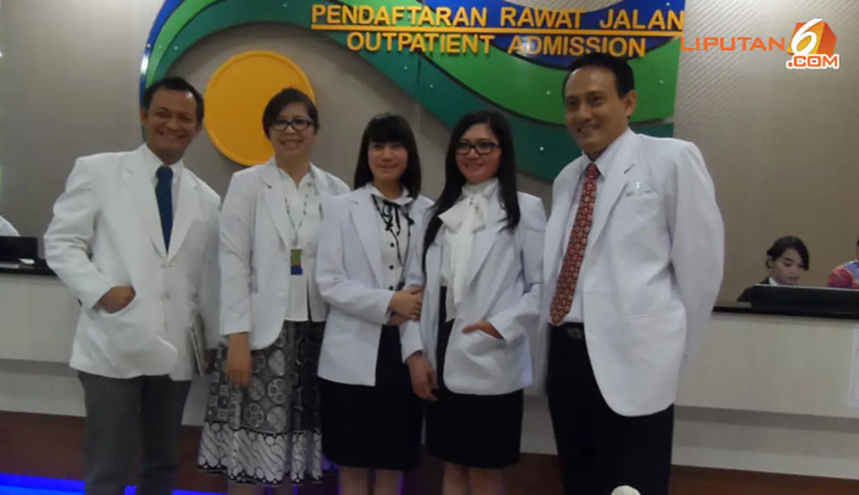 Para dokter di RS Pertamedika Sentul City, Jawa Barat. (Liputan6.com/Aditya Eka Prawira)