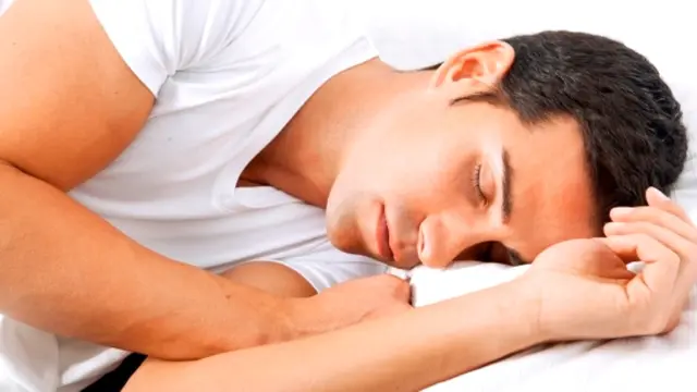 Tukang tidur profesional 4