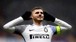 2. Mauro Icardi (Inter Milan) - 22 Gol (5 Penalti). (AFP/Marco Bertorello)