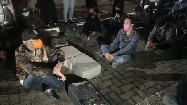 Pengakuan Para Pelajar dan Buruh yang Ikut Demo Berujung Anarkis di Semarang