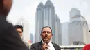 Ketua tim pembela kehormatan profesi advokat, Nazarudin Lubis memberi keterangan terkait dugaan penghinaan yang dilakukan Nikita Mirzani, Jakarta, Kamis (4/7/2019). Laporan bermula dari tindakan Nikita yang diduga menghina profesi Advokat melalui akun instagramnya. (Liputan6.com/Immanuel Antonius)