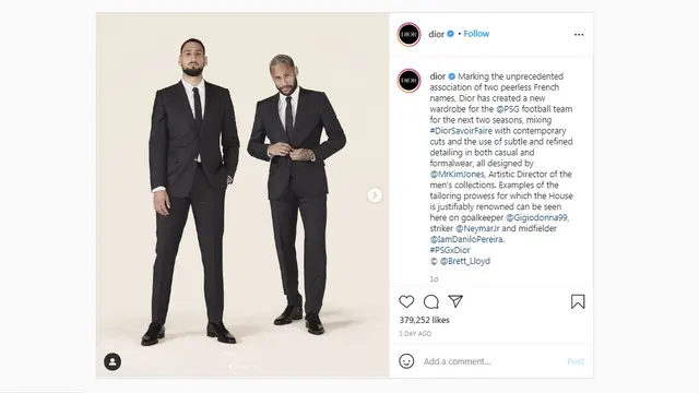 Gaya Elegan Pemain PSG Berbalut Busana Dior