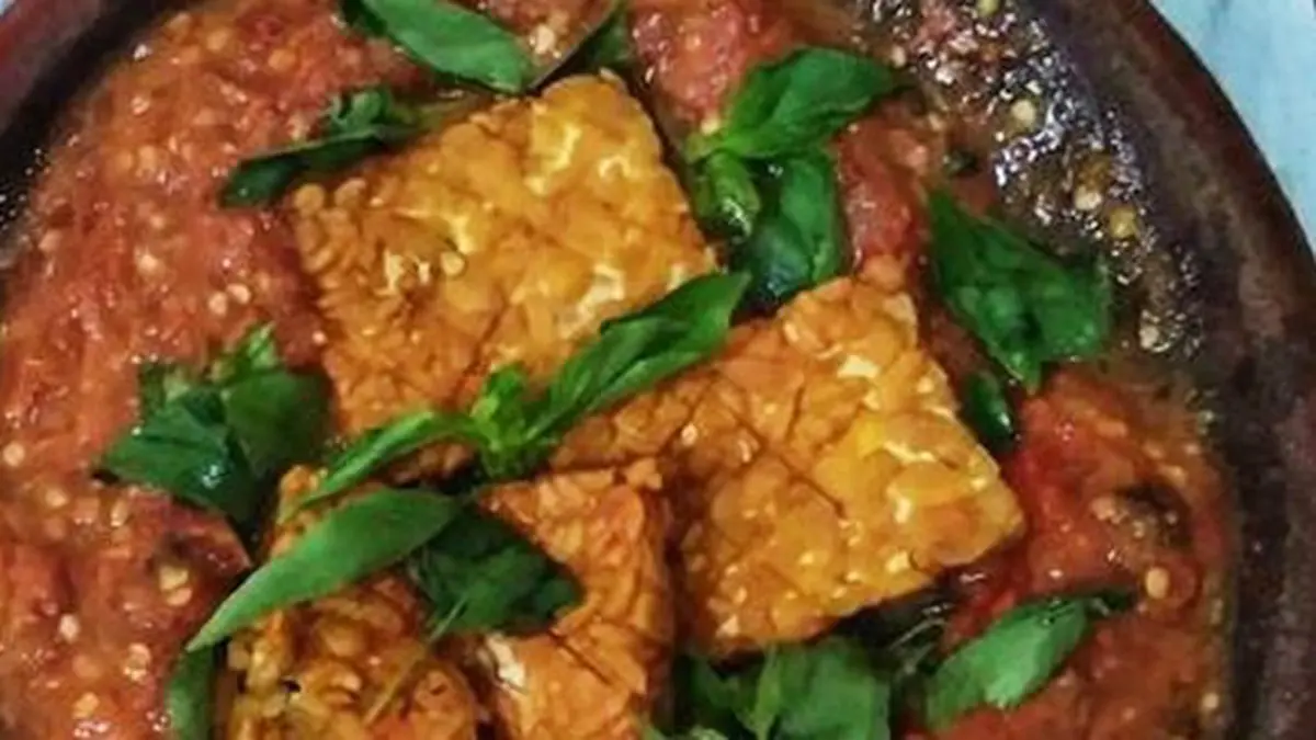 Resep Tempe Penyet Sambal Terasi Kemangi Pedas Nikmat Food Fimela Com