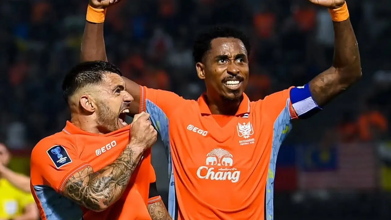 Winger Ratchaburi FC, Denilson Junior.
