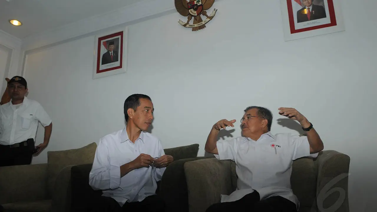 Bertemu JK di Bandara Halim, Jokowi Kaget 