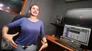 Nikita Mirzani memberikan keterangan pers usai rekaman lagu di Kawasan Cipete, Jakarta, Rabu (13/1/2016). Nikita Mirzani akan membawakan lagu bergenre Dangdut Remix. (Liputan6.com/Immanuel Antonius)