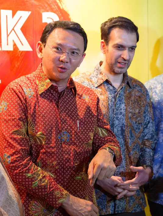  "Saya kira ini film yang bagus, banyak pesan dan nilai-nilai positif. Industri film Indonesia terus bertumbuh,"puji Ahok. ( Desmond Manullang/Bintang.com)