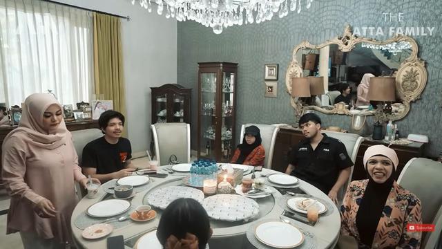 6 Potret Pertemuan Krisdayanti dengan Gen Halilintar, Penuh Sambutan Hangat