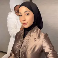 Makeup Nikita Willy saat open house lebaran 2026. [@rommyandreass]