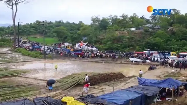 300 Ribu Pengungsi Rohingya Penuhi Bangladesh Dalam 2 Pekan