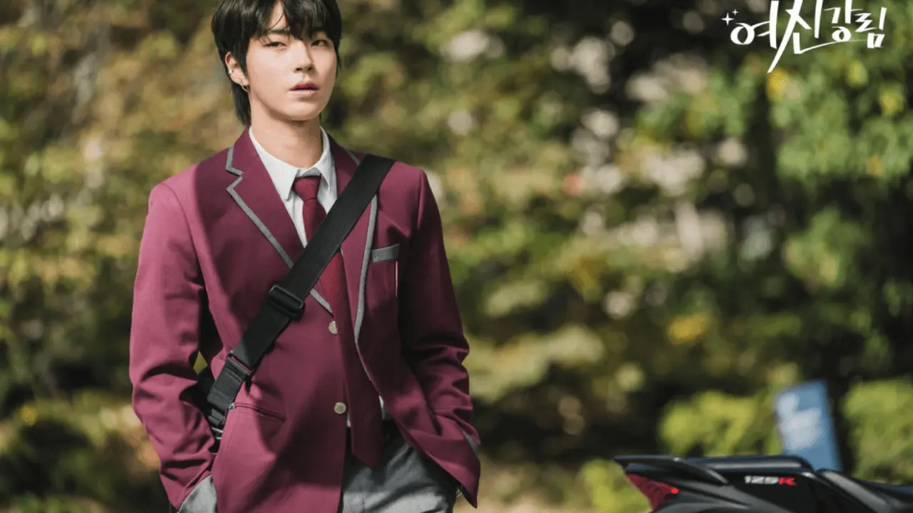 Hwang In Yeop dalam True Beauty (tvN)