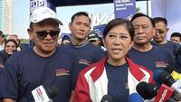 Menteri Komunikasi dan Digital (Menkomdigi) Meutya Hafid saat menghadiri peringatan Hari Kebebasan Pers Dunia 2026 di kawasan Car Free Day (CFD) Jalan Jenderal Sudirman, Jakarta, Minggu (3/5/2026). (Liputan6.com/Ady Anugrahadi)