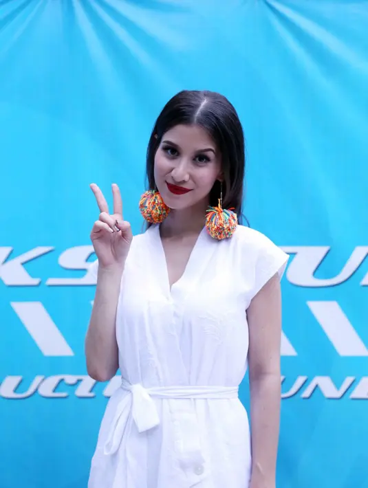 Ada yang unik dari karakter yang digambarkan Millane Fernandez untuk dirinya sendiri. Ia mengibaratkan dirinya sebagai penyanyi gila. (Nurwahyunan/Bintang.com)