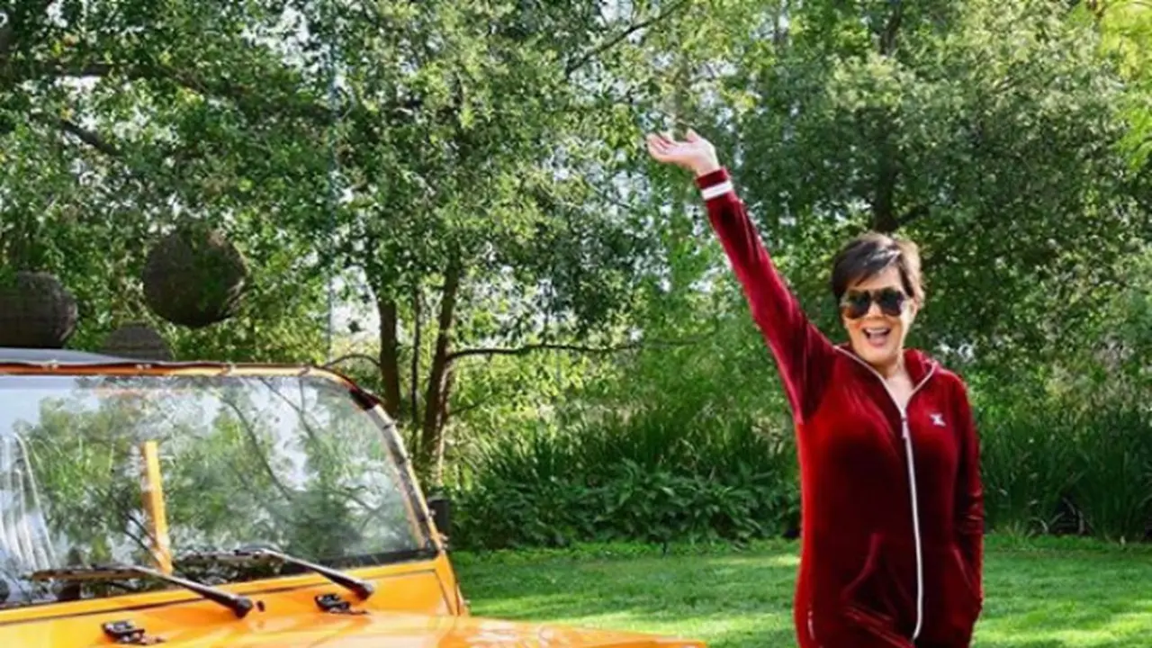 Kris Jenner Berikan Kado Natal Termahal untuk Kendall Jenner