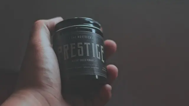 Ilustrasi Produk Styling Rambut