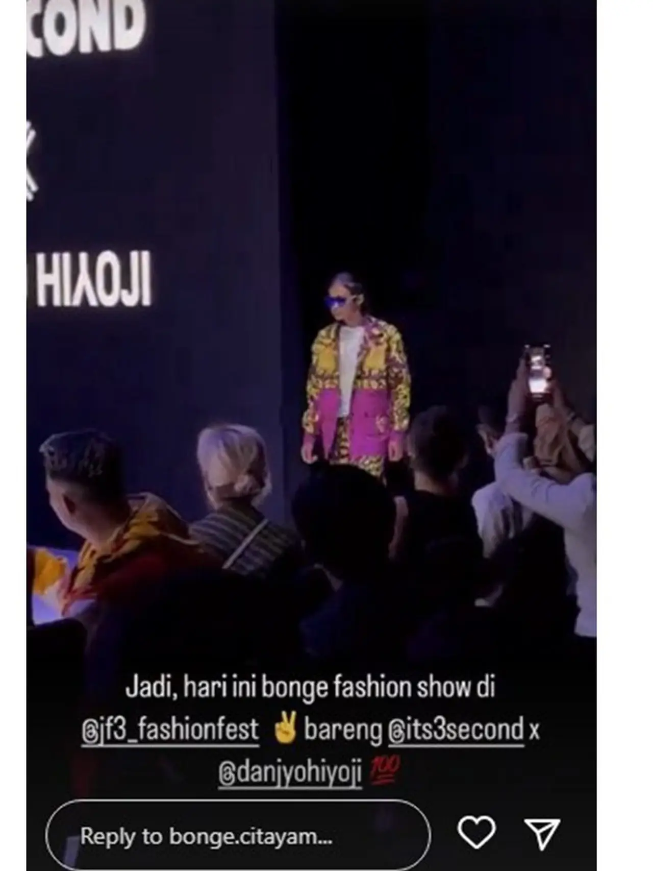 8 Potret Bonge Citayam saat Debut Runway di JF3 Fashion Festival 2022 ...