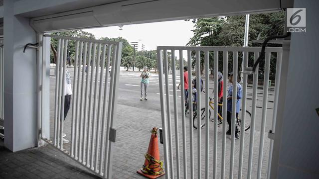 Kondisi Pintu GBK yang Dijebol Suporter