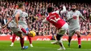Memasuki babak kedua, Arsenal mampu unggul cepat. Eddie Nketiah kembali mencatatkan namanya di papan skor usai merobek gawang Sheffield United lewat tembakan kanan dari sebelah kiri kotak penalti. (AP Photo/Kirsty Wigglesworth)