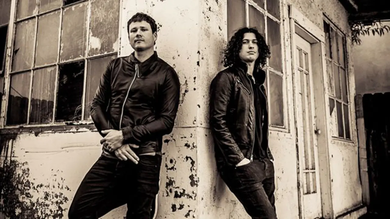 Album Wajib Dengar Minggu Ini: Angels and Airwaves - Dream Walker