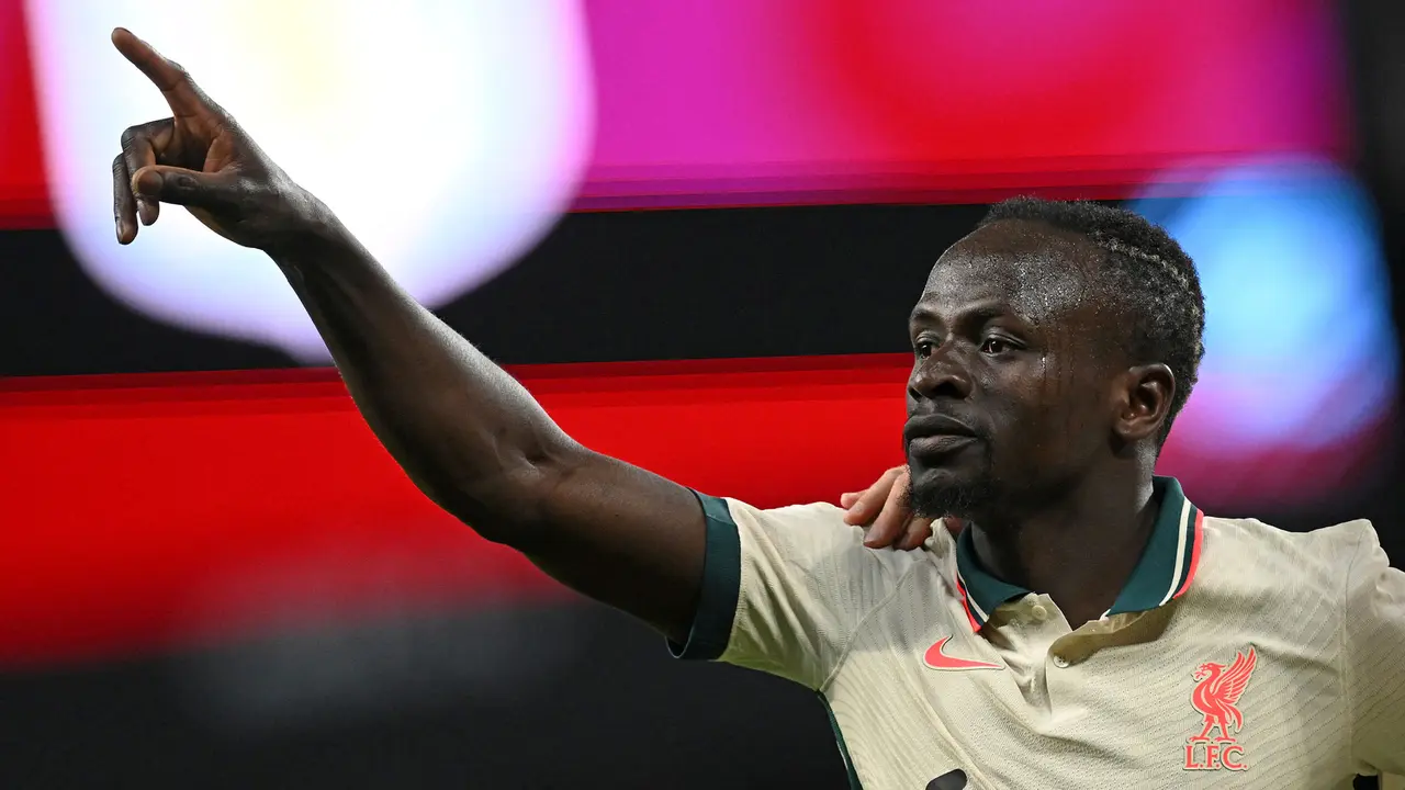 Foto: Aski Sadio Mane dan Kolega Saat Bawa Liverpool Comeback di Kandang Aston Villa, Jaga Asa Panaskan Gelar Juara Liga Inggris