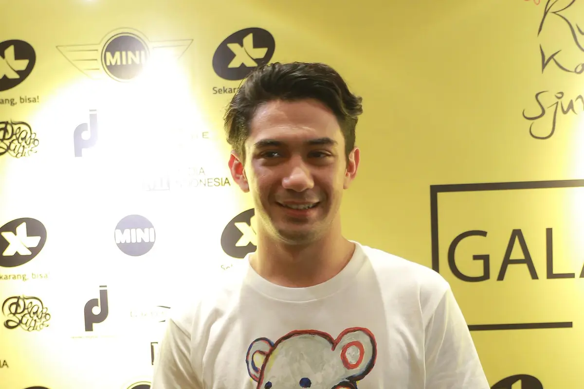 [Bintang] Reza Rahadian