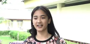 Nadya Arina mendapatkan tantangan baru, saat harus diving di sebuah pulau dengan waktu yang dibatasi. Meskipun belum pernah diving sebelumnya, adegan diving Nadya di sinetron Aku Jatuh Cinta pun berjalan lancar.